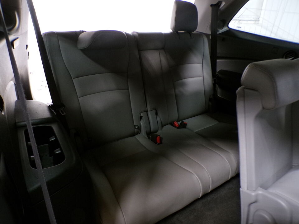 2016 Honda Pilot  - Tom's Credit City