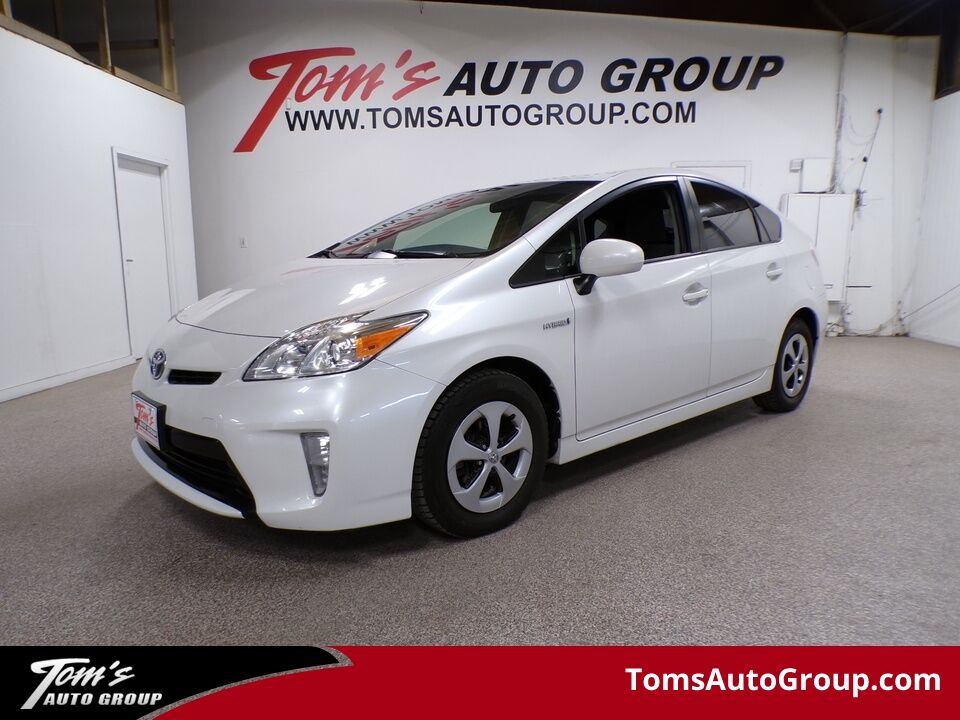 2014 Toyota Prius  - Tom's Auto Group