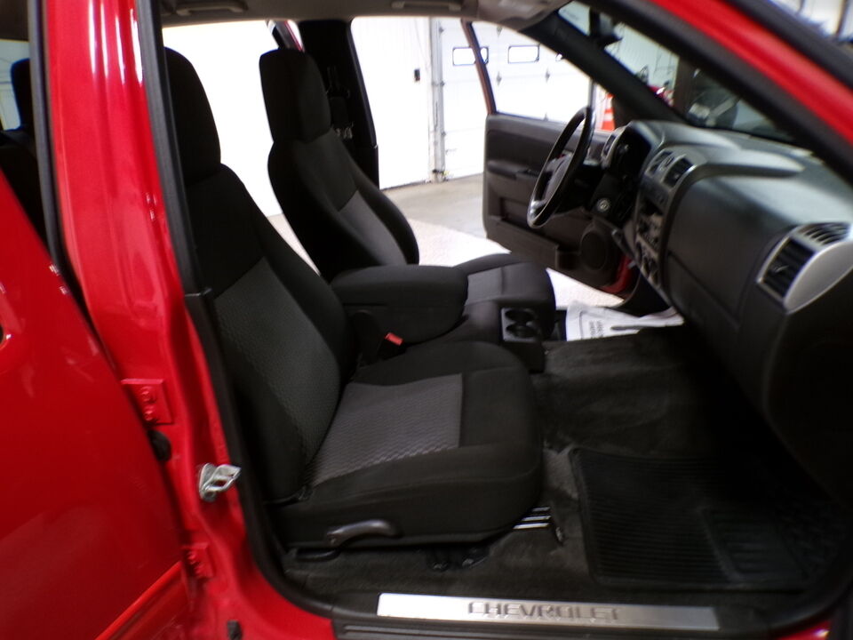 2011 Chevrolet Colorado  - Tom's Budget Cars
