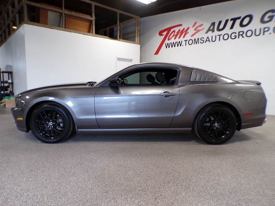 2014 Ford Mustang  - Tom's Budget Cars