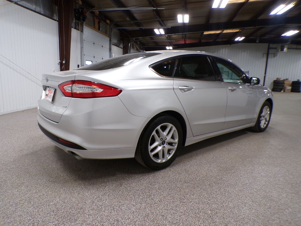2016 Ford Fusion  - Tom's Credit City