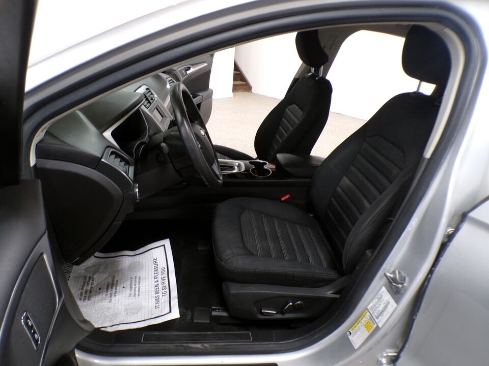 2016 Ford Fusion  - Tom's Credit City