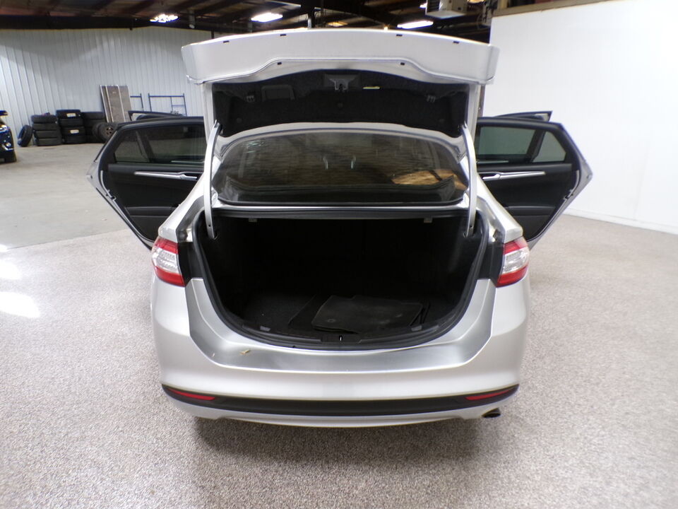 2016 Ford Fusion  - Tom's Credit City
