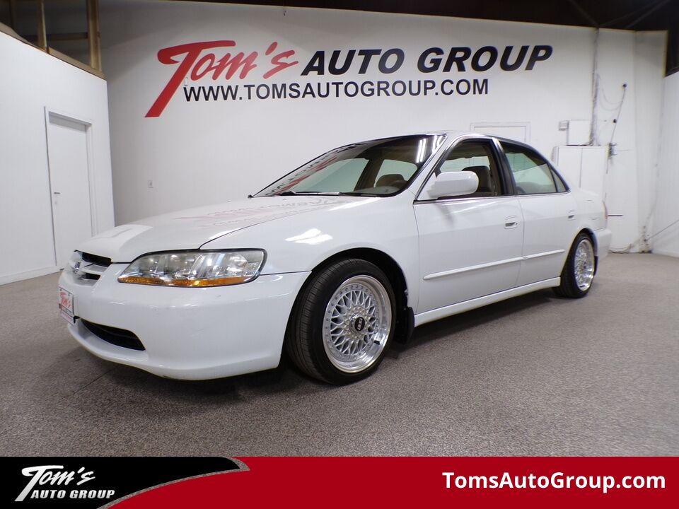 1998 Honda Accord  - Tom's Auto Group