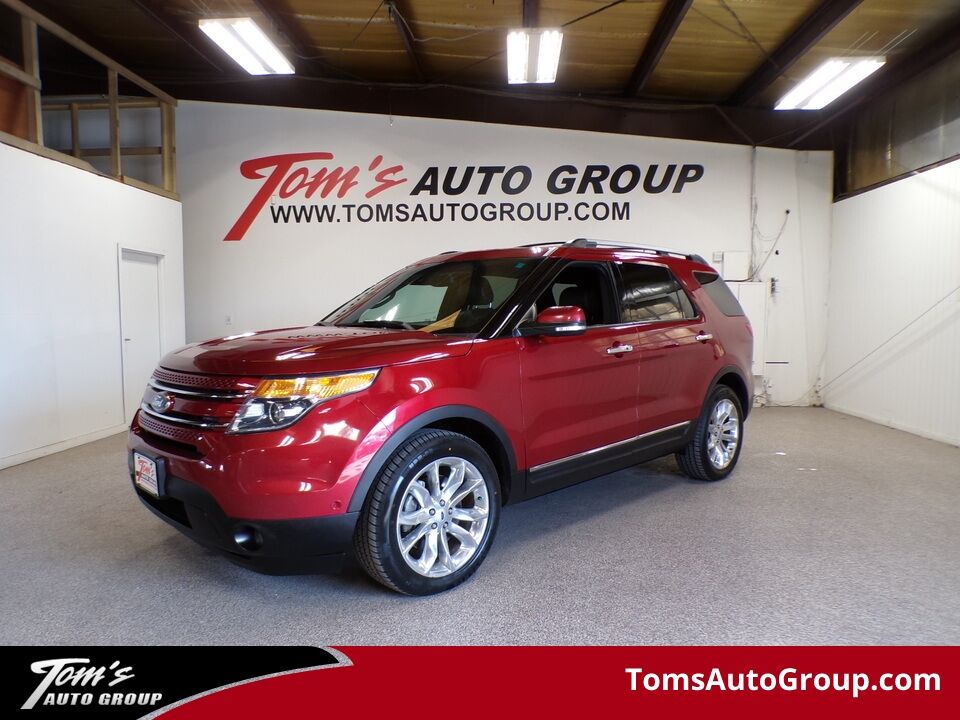 2015 Ford Explorer  - Tom's Budget Cars