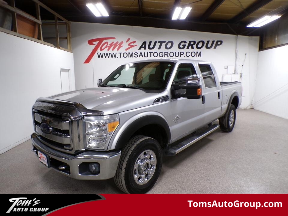 2014 Ford F-350 XLT  - T46205L  - Tom's Truck