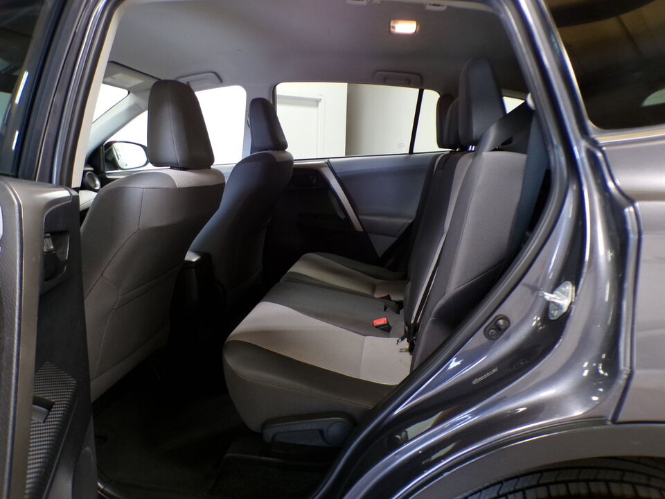 2013 Toyota RAV-4  - Tom's Budget Cars