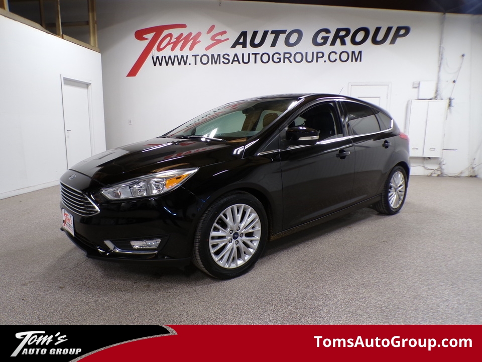 2018 Ford Focus Titanium  - M30132L  - Tom's Auto Group