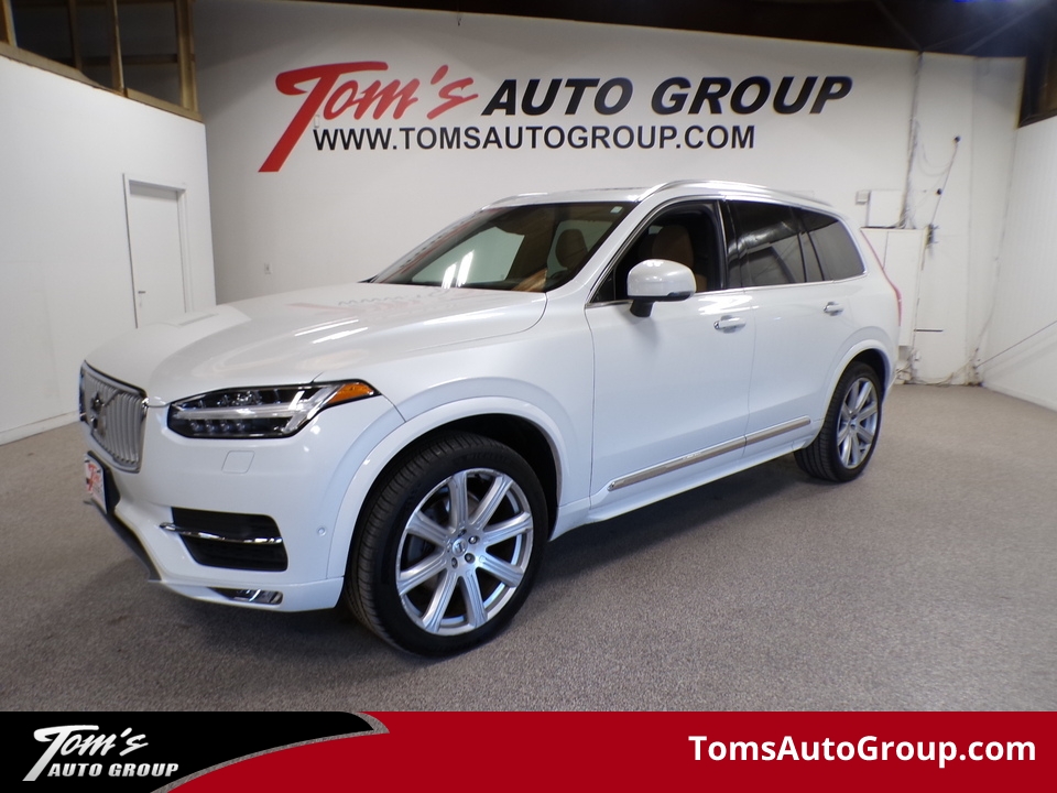 2016 Volvo XC90 T6 Inscription  - M17449L  - Tom's Auto Group