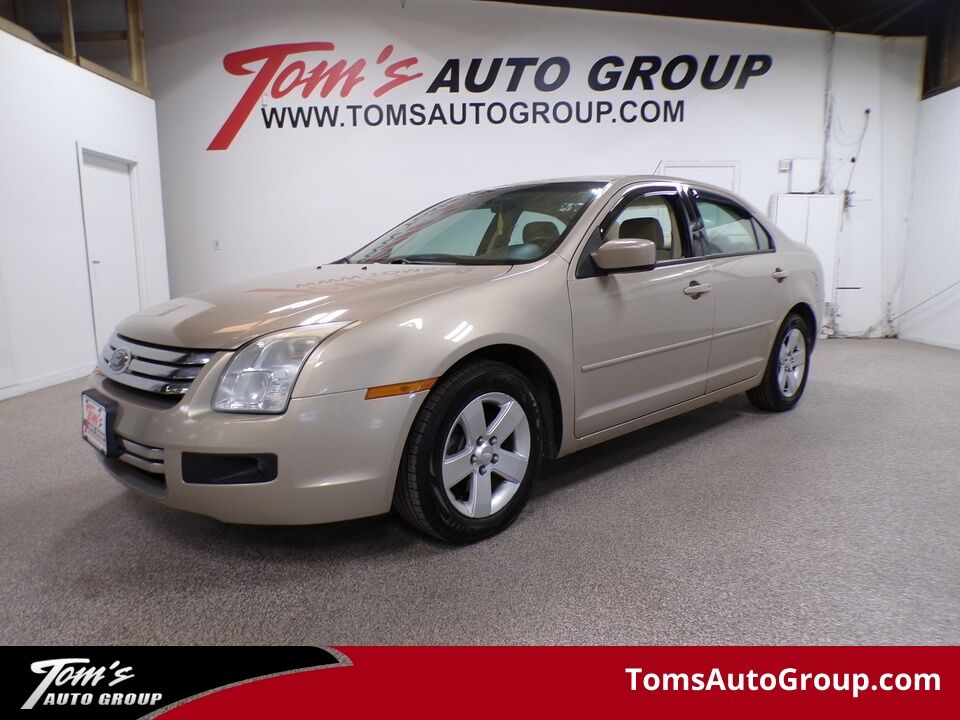 2008 Ford Fusion  - Tom's Auto Group