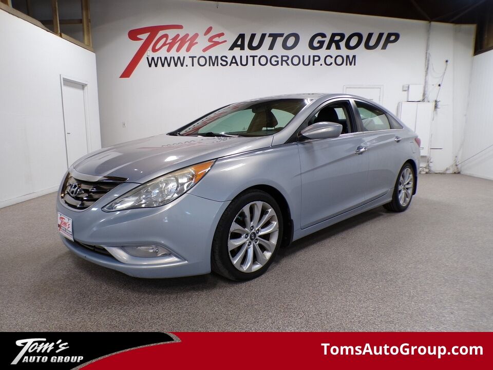 2011 Hyundai Sonata  - Toms Auto Sales West