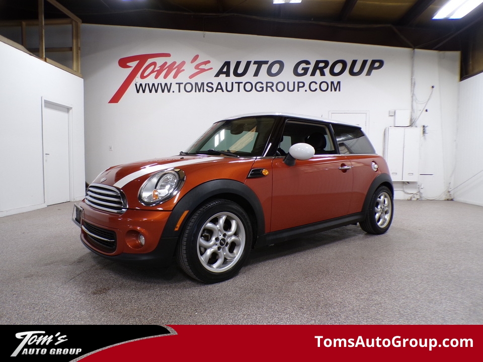 2011 Mini Cooper Hardtop  - M53557L  - Tom's Auto Sales, Inc.