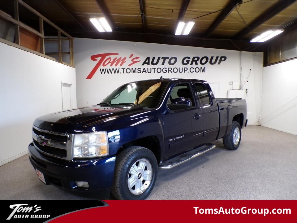 2011 Chevrolet Silverado 1500  - Toms Auto Sales West