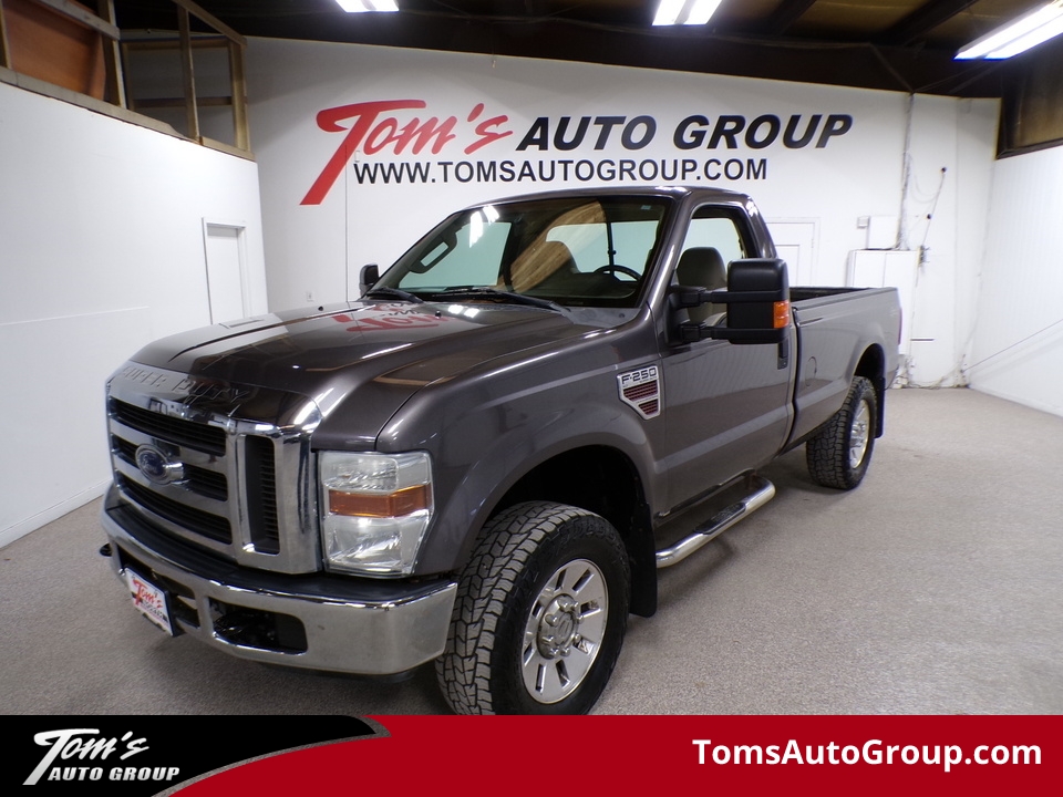 2008 Ford F-250 XLT  - T32276L  - Tom's Truck