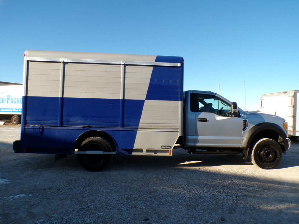 2017 Ford F-550  - Tom's Budget Cars