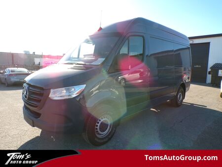 2019 Mercedes-Benz Sprinter Crew Van  - Tom's Truck