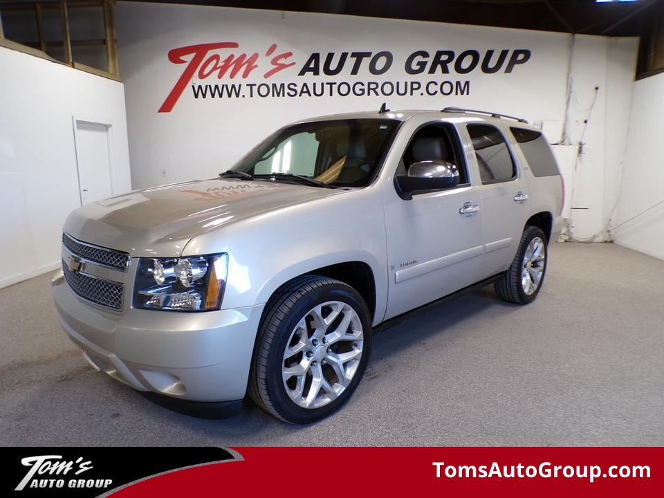 2008 Chevrolet Tahoe LTZ  - S17529C  - Tom's Venta De Auto