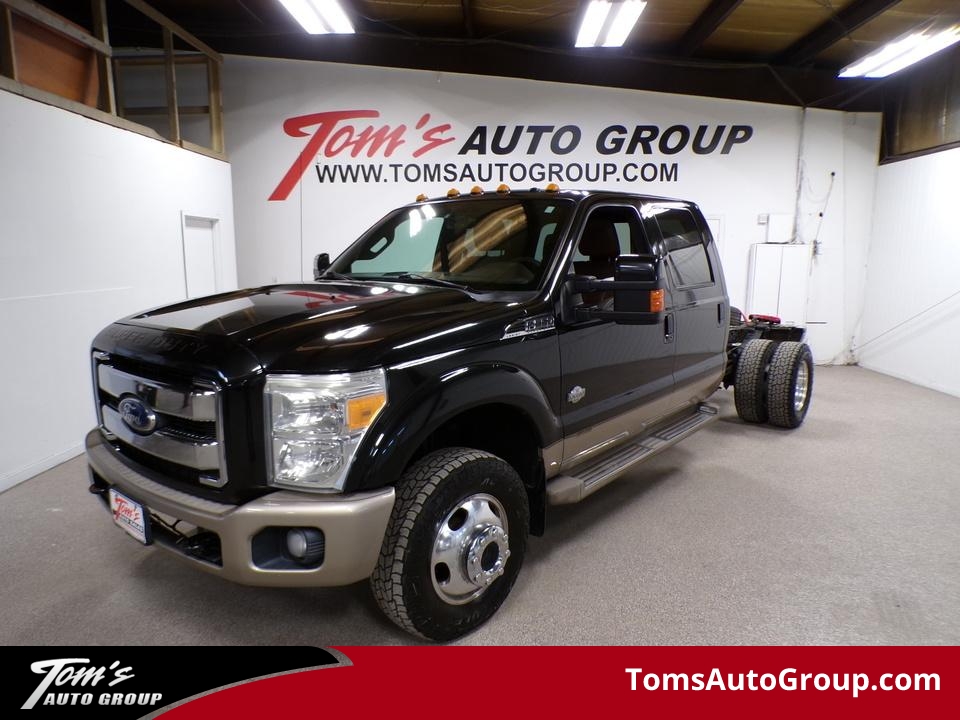 2011 Ford F-350 Lariat  - T46216Z  - Tom's Auto Group