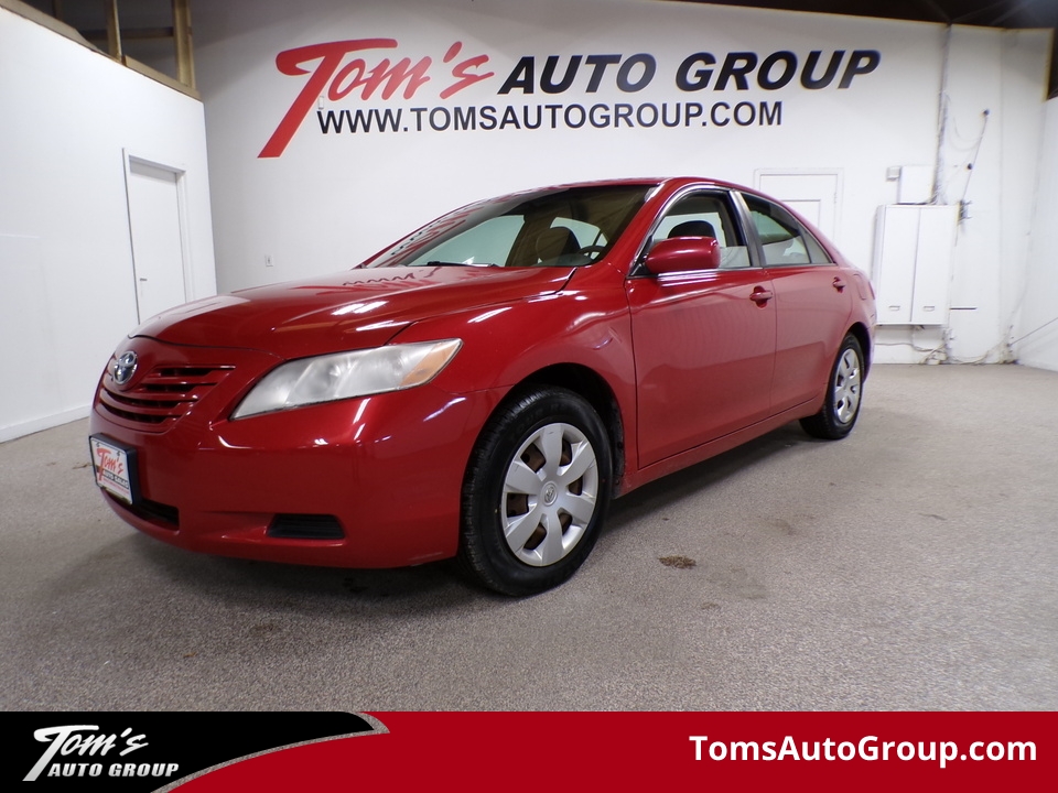 2007 Toyota Camry LE  - B22977L  - Tom's Auto Group