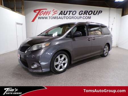 2011 Toyota Sienna SE for Sale  - B42900L  - Tom's Budget Cars