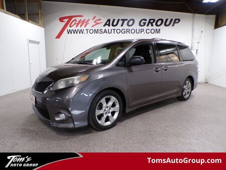 2011 Toyota Sienna  - Tom's Auto Group