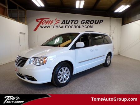 2015 Chrysler Town & Country  - Tom's Auto Sales North