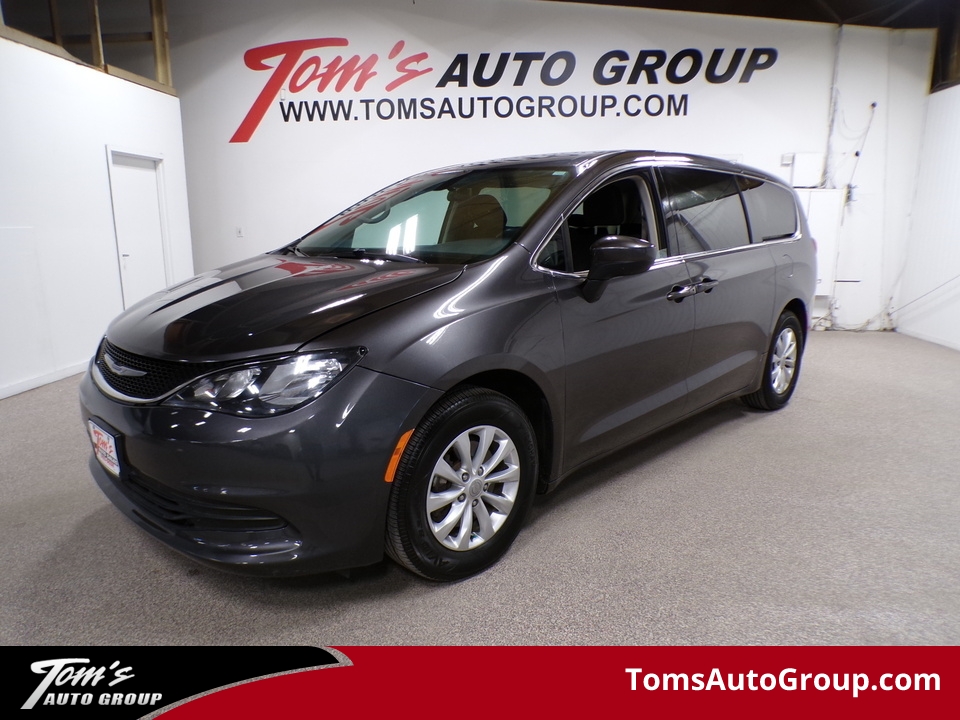 2019 Chrysler Pacifica LX  - W29450C  - Toms Auto Sales West