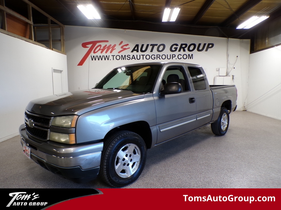 2006 Chevrolet Silverado 1500 LT2  - T02011L  - Tom's Truck