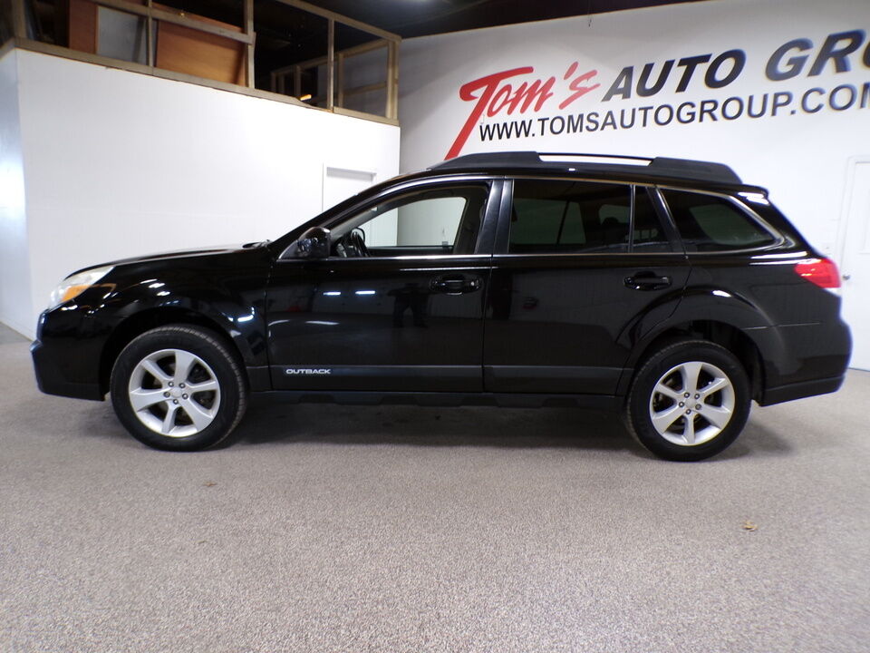 2013 Subaru Outback  - Tom's Credit City