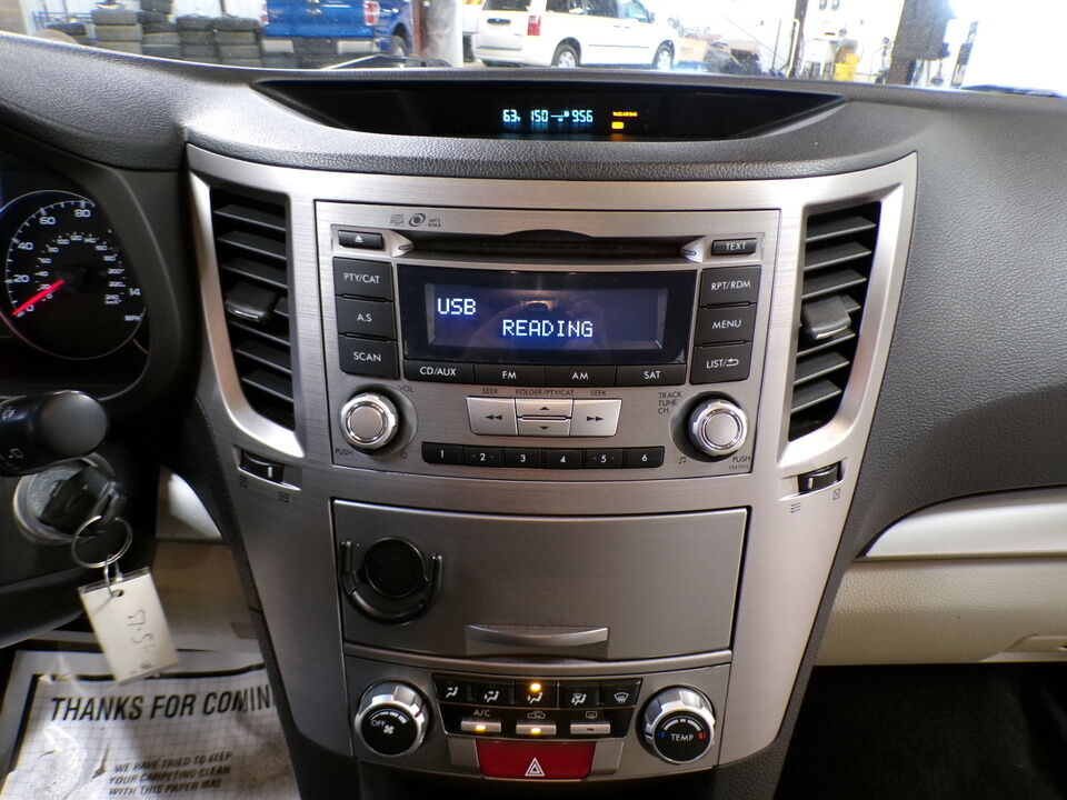 2013 Subaru Outback  - Tom's Credit City