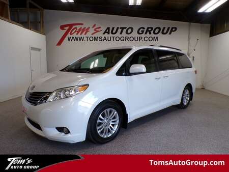 2015 Toyota Sienna XLE for Sale  - N35039L  - Tom's Auto Sales North