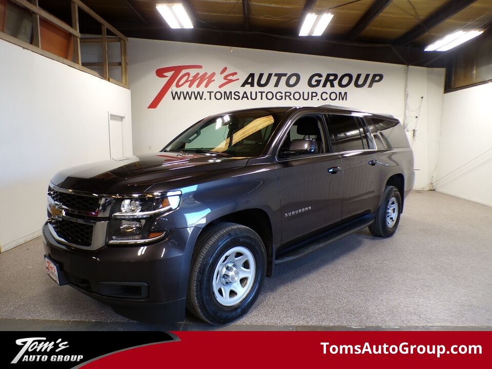 2017 Chevrolet Suburban  - Tom's Auto Sales, Inc.