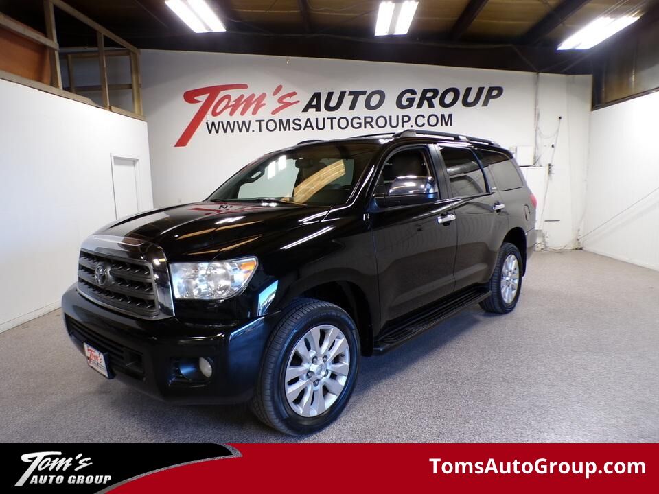 2016 Toyota Sequoia  - Tom's Auto Group