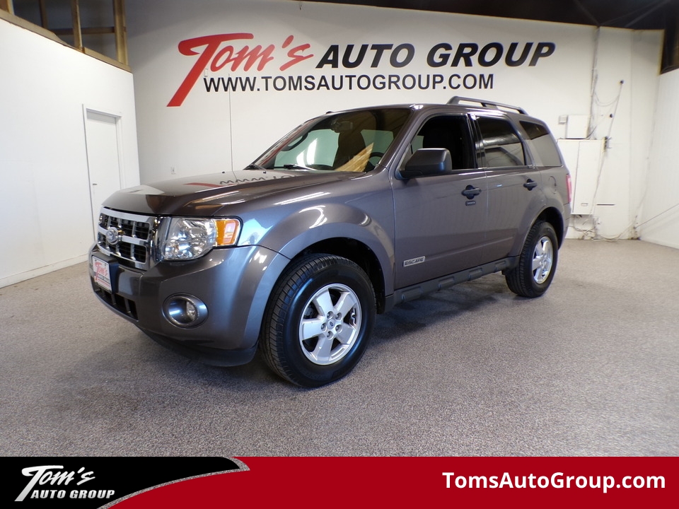 2010 Ford Escape XLT  - B90356L  - Tom's Auto Group