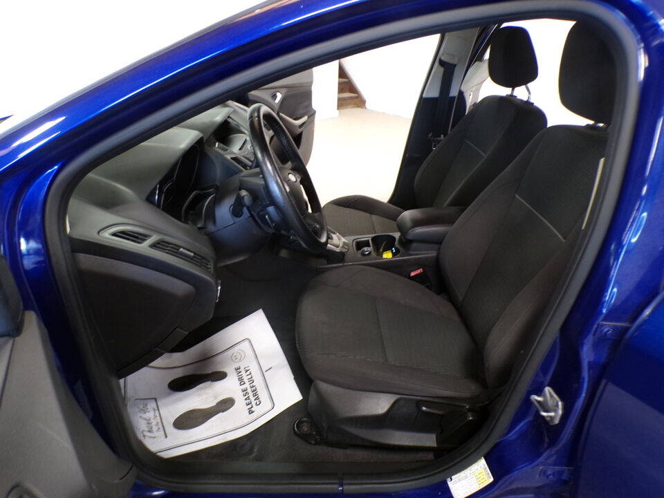 2012 Ford Focus  - Tom's Credit City