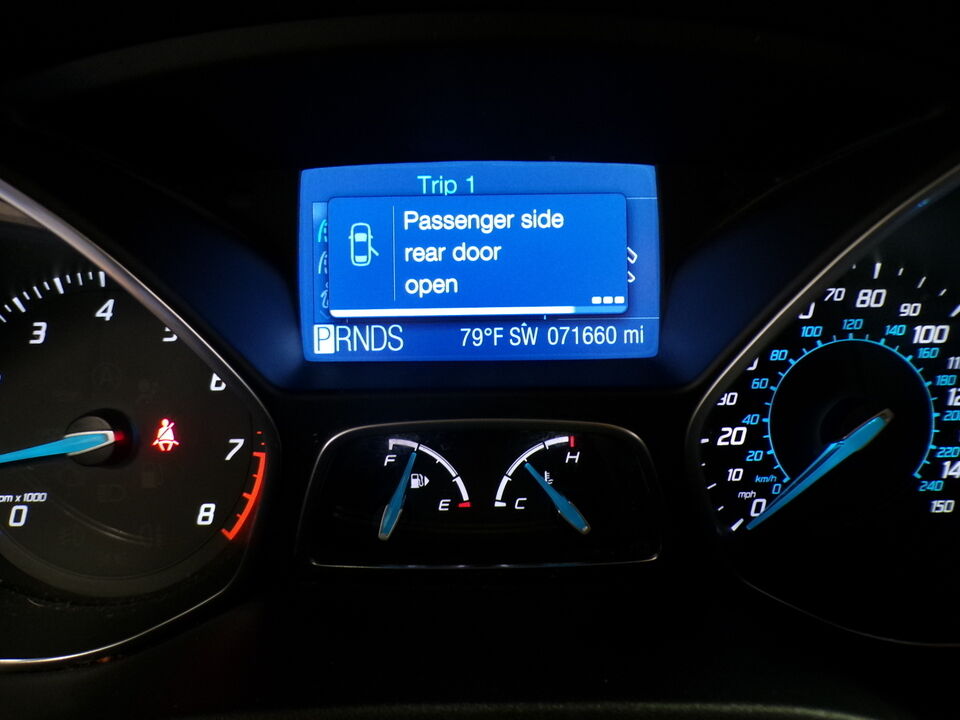 2012 Ford Focus  - Tom's Credit City