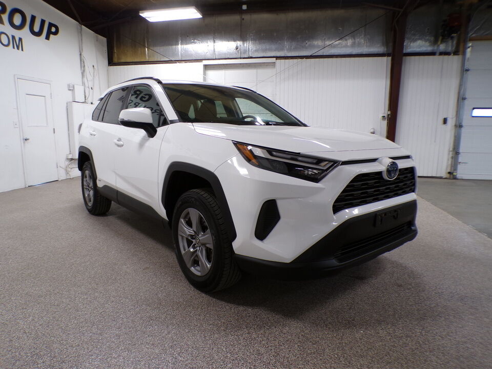 2022 Toyota RAV-4  - Tom's Credit City
