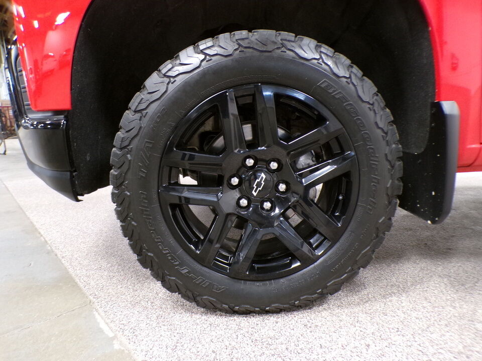 2021 Chevrolet Silverado 1500  - Tom's Credit City
