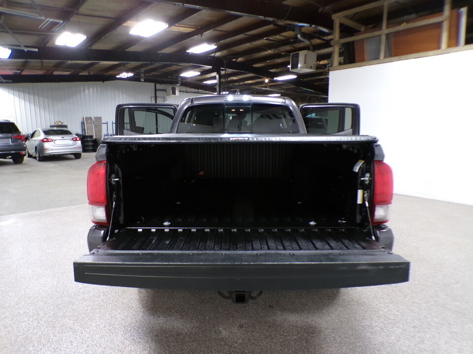 2021 Toyota Tacoma 4WD  - Tom's Credit City