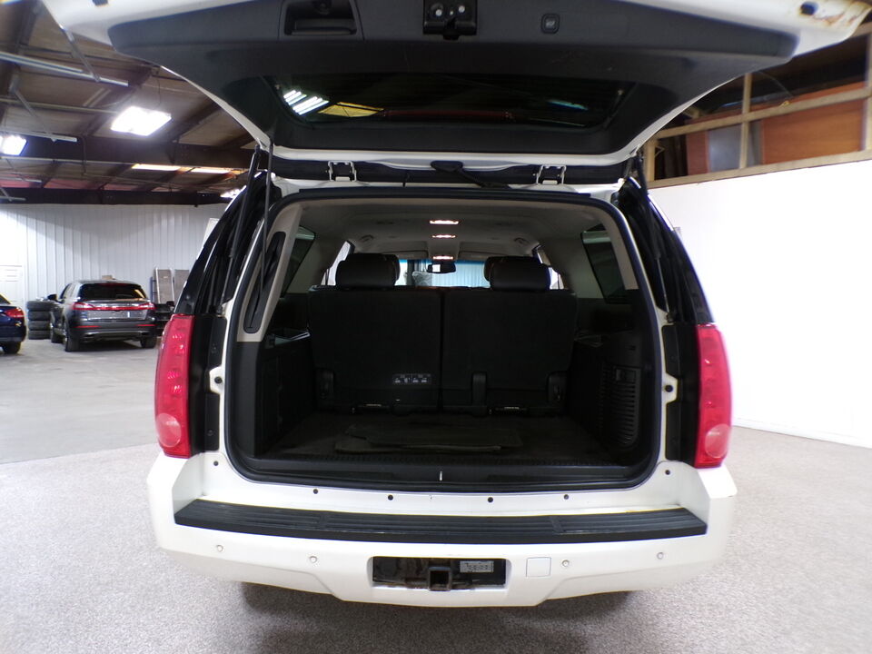 2011 GMC Yukon XL  - Tom's Credit City