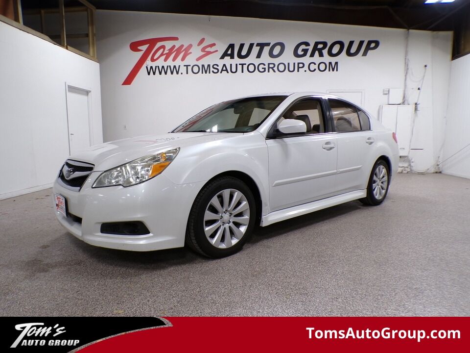 2011 Subaru Legacy  - Tom's Auto Group