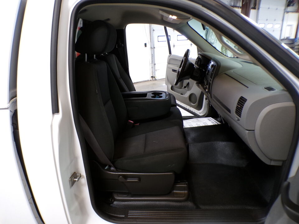 2012 GMC Sierra 1500  - Tom's Budget Cars