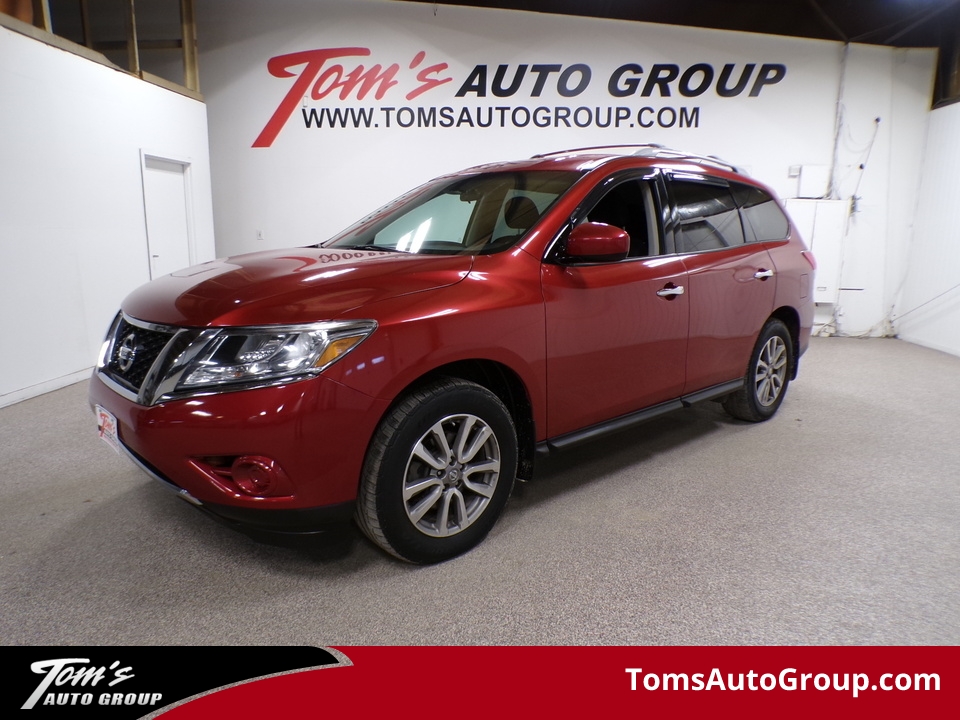 2014 Nissan Pathfinder SV  - M16036L  - Tom's Auto Group