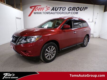 2014 Nissan Pathfinder  - Tom's Auto Group