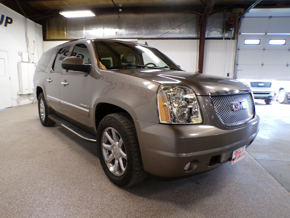 2011 GMC Yukon XL  - Tom's Auto Sales, Inc.