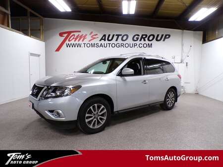 2015 Nissan Pathfinder SV for Sale  - W73500L  - Tom's Auto Group