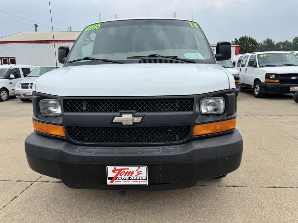 2014 Chevrolet Express  - Tom's Budget Cars
