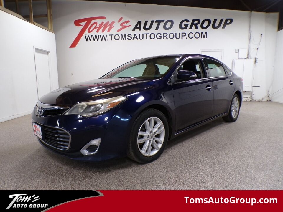 2013 Toyota Avalon  - Tom's Auto Sales, Inc.