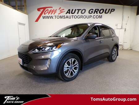 2022 Ford Escape SEL Hybrid for Sale  - M28685X  - Tom's Auto Sales, Inc.