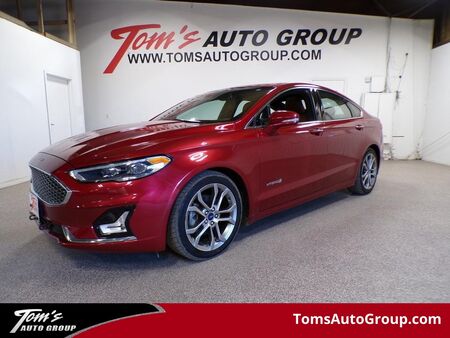 2019 Ford Fusion Hybrid  - Tom's Auto Group